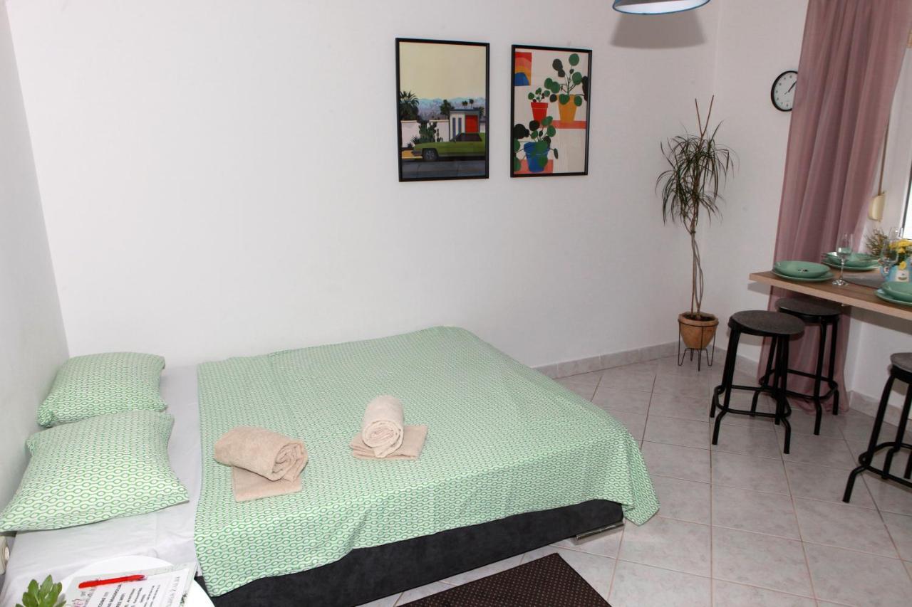 Apartment Magnolija - Free Parking Karlovac Exteriér fotografie